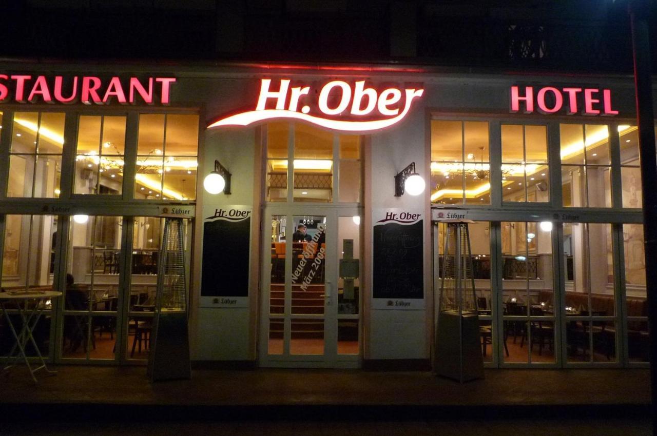 Doppelzimmer Humidor, Direkt Am Alten Strom Rostock Exterior photo